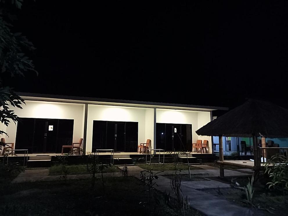 Simpang Hostel Kuta  Ngoại thất bức ảnh